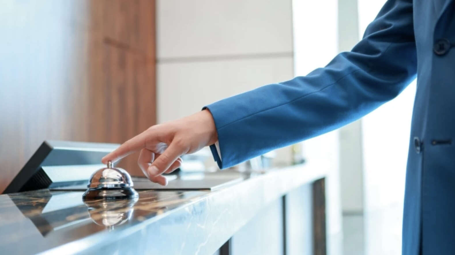 Overcoming Staffing Challenges in the Hospitality Industry: Strategies for Hotel General Managers